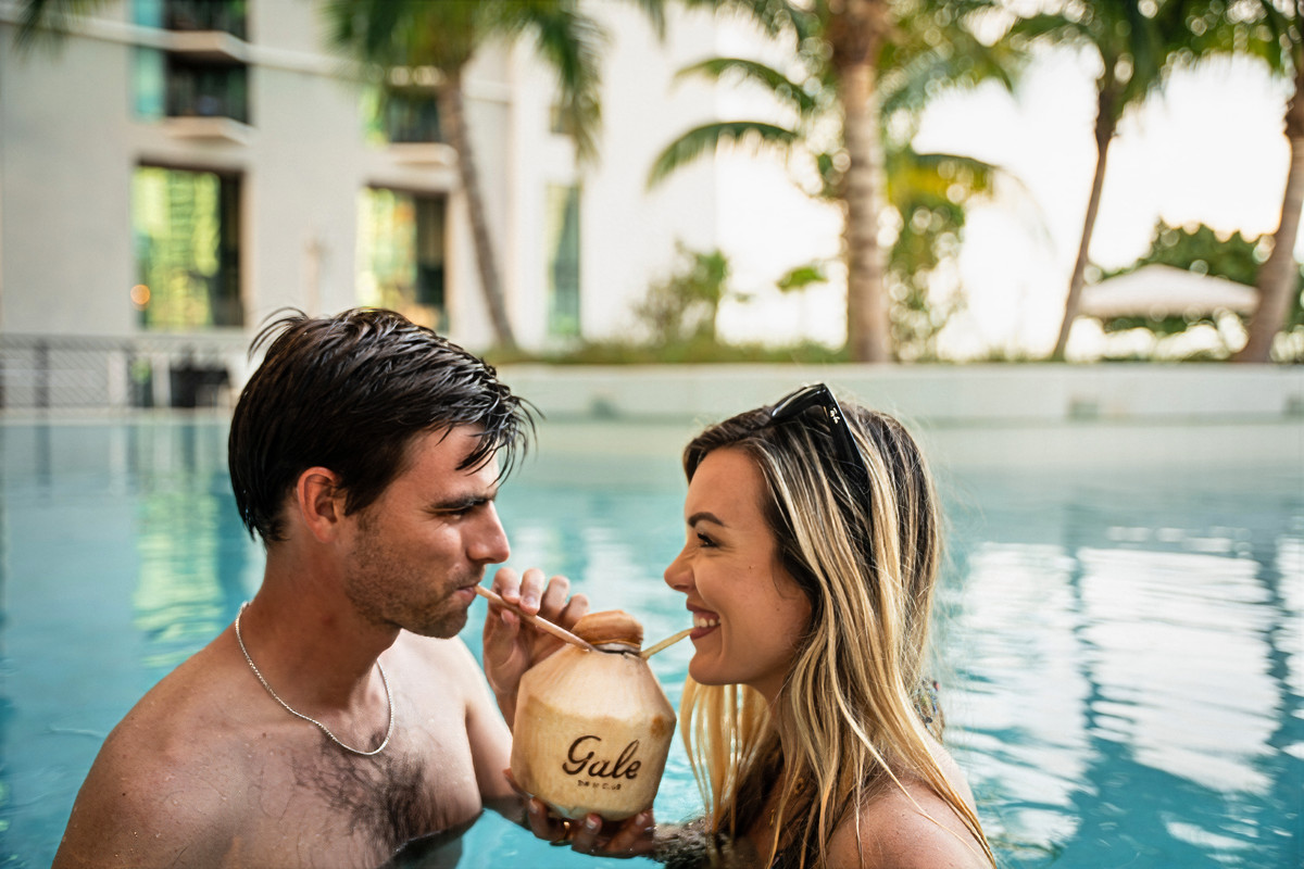 Gale Hotel — Pool Coconuts
